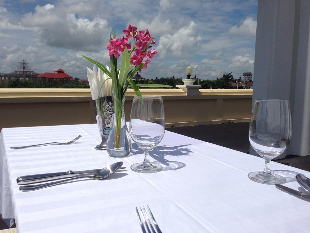 โรงแรมเอเพกซ์ นอปิดอ Naypyidaw ภายนอก รูปภาพ